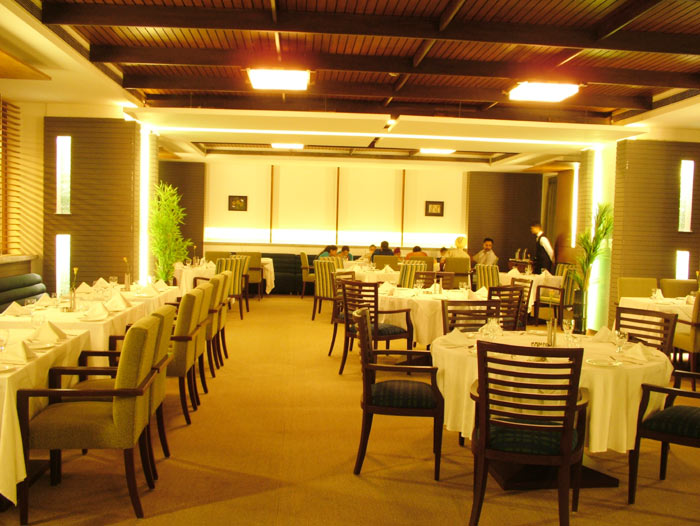 Majestic Grand Hotel Jalandhar Restaurant